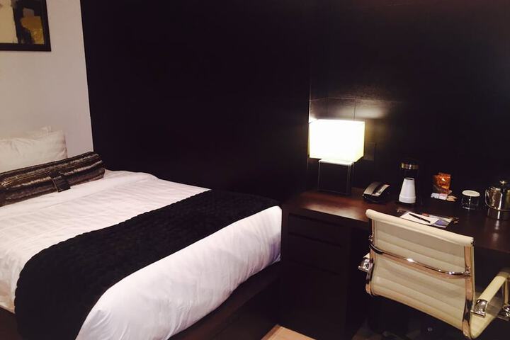 Room 26 of 36
