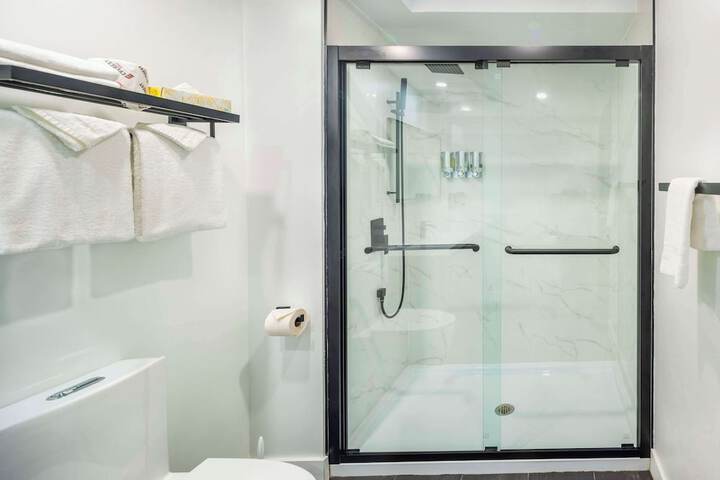 Les Suites de Laviolette an Ascend Collection Hotel