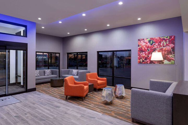 Hotel Interior 13 of 37