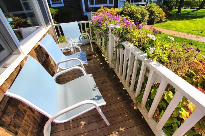 Terrace/Patio 26 of 27