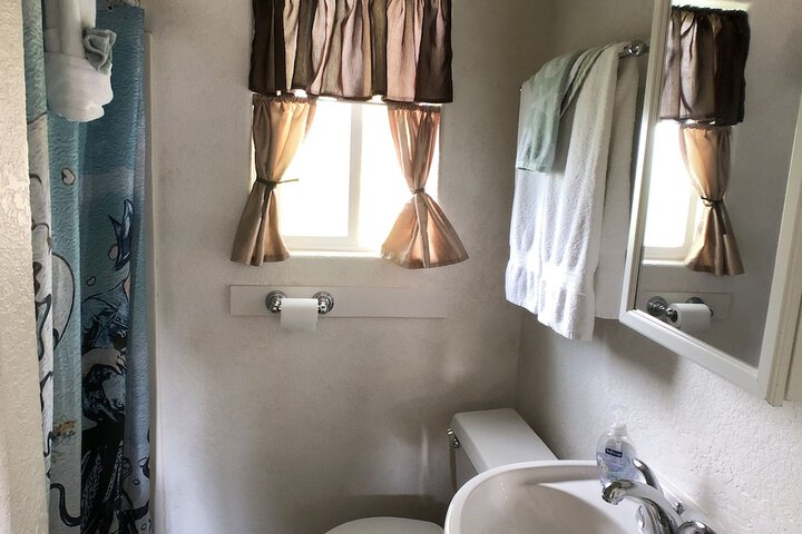 Room 68 of 103