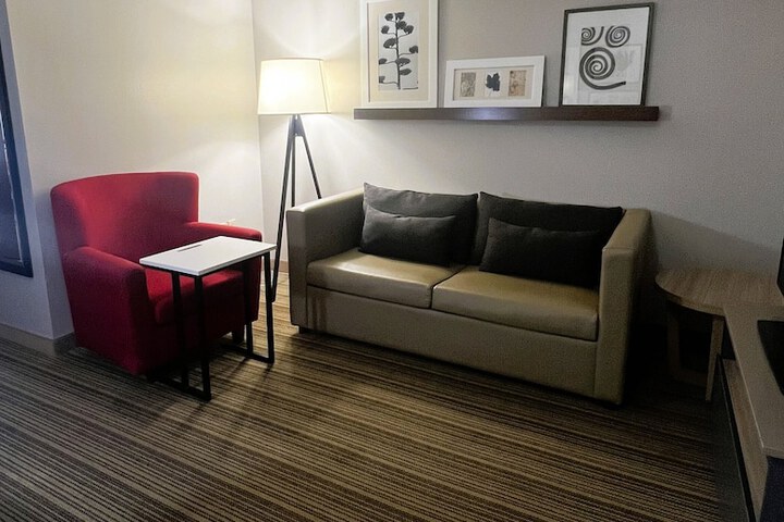 Room 41 of 51