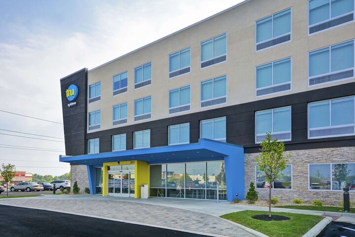 Hotel 2 of 35