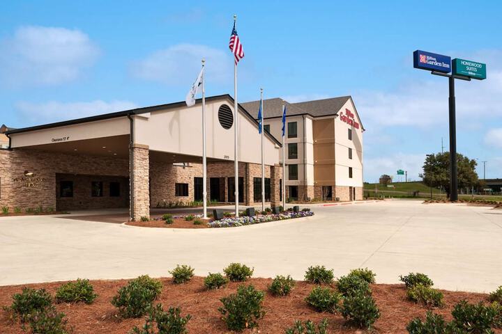 Hotel 2 of 41