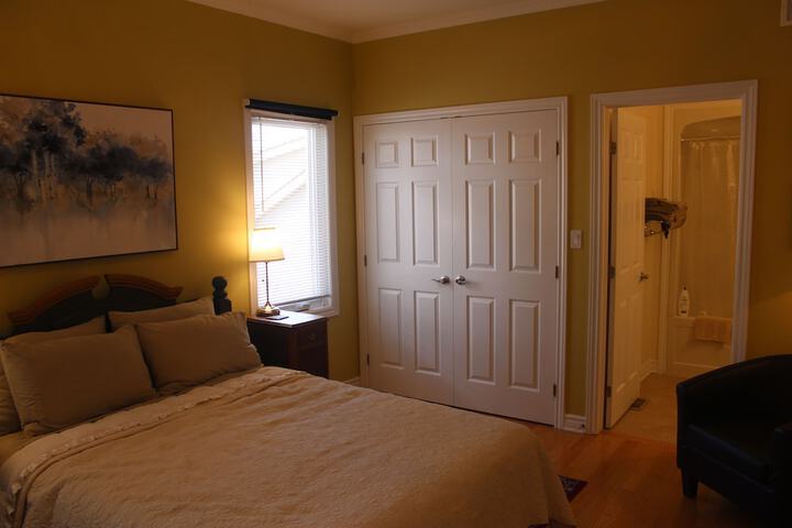 Room 36 of 74