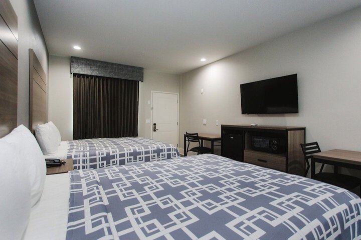 Room 46 of 57