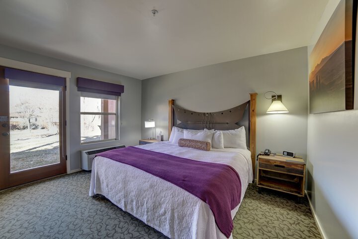 Room 34 of 72