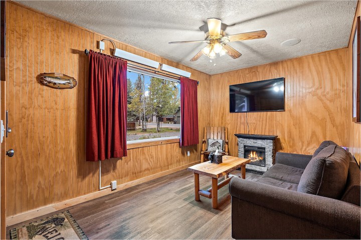 Brundage Bungalows