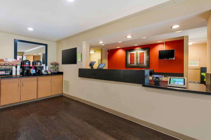 Hotel Interior 10 of 37