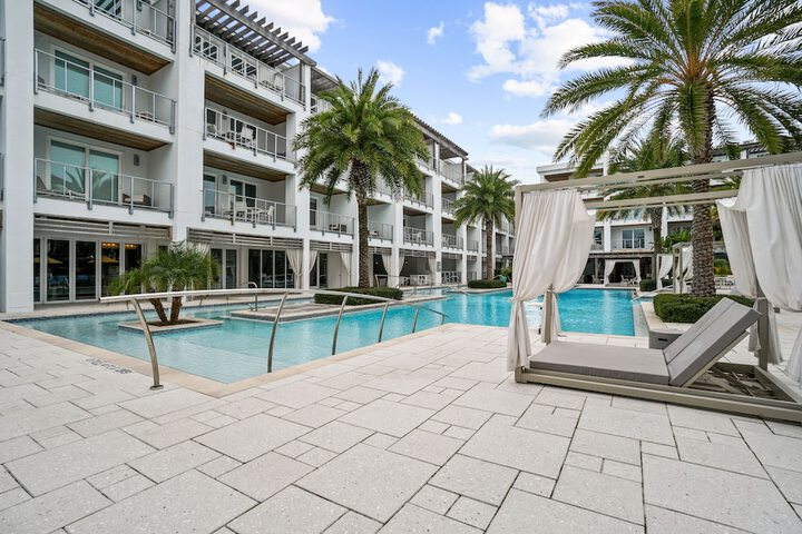 Pool 4 of 118