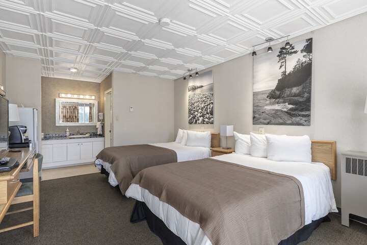 Room 33 of 40