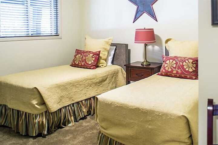 Room 25 of 138