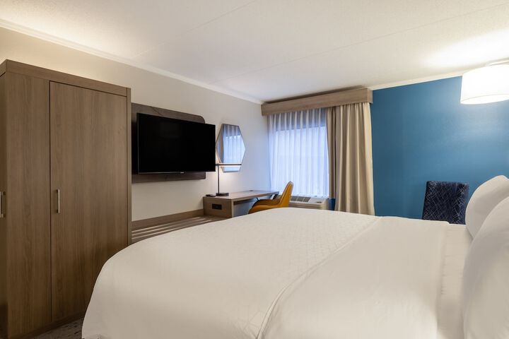 Room 30 of 56