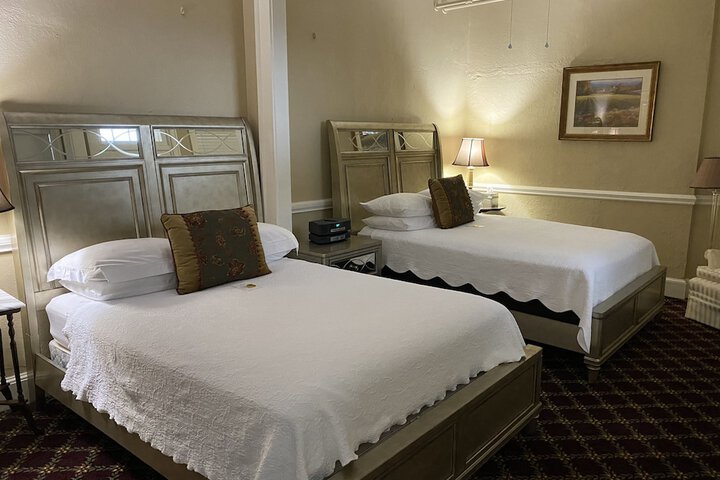 Room 22 of 27
