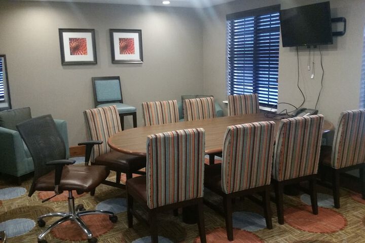 Staybridge Suites Lincolnshire by IHG