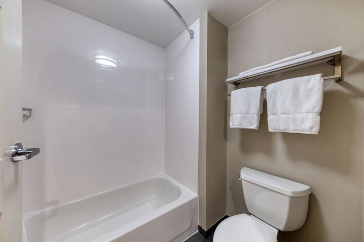 Homewood Suites by Hilton Olmsted Village (near Pinehurst)