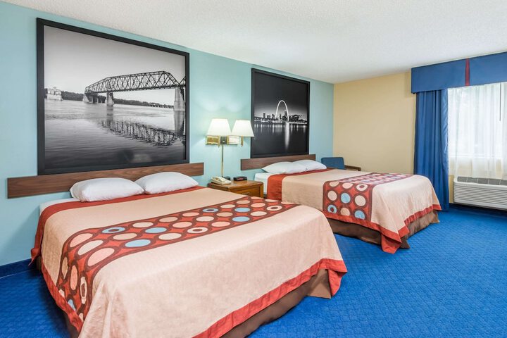 Room 12 of 31