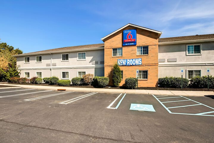 Hotel 2 of 28