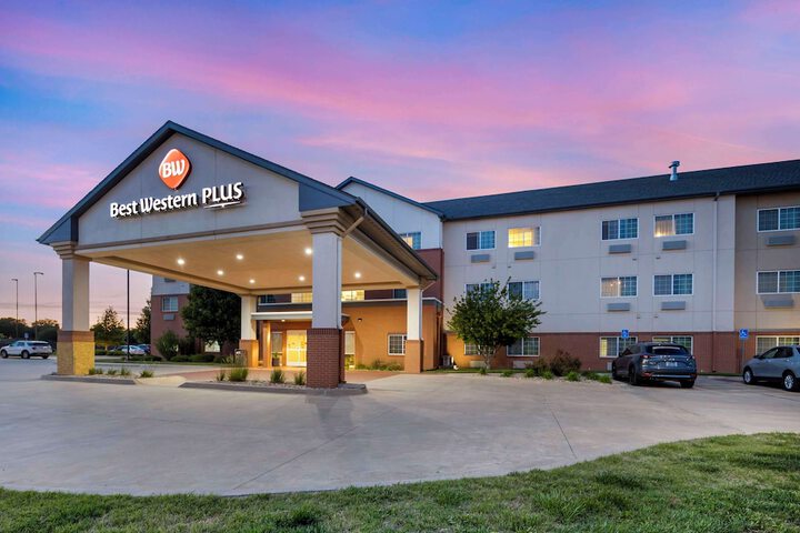 Hotel 2 of 38