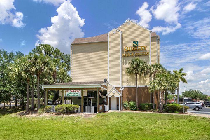 Hotel 3 of 51