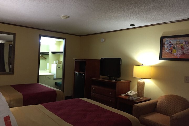 Econo Lodge Norwalk