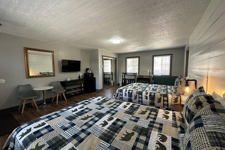 Room 13 of 39