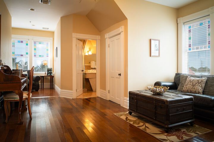 Southernmost House - Adult Exclusive
