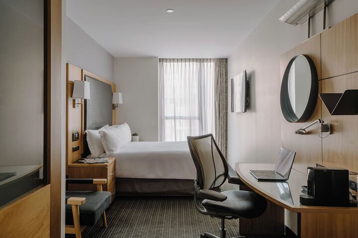 Room 60 of 91