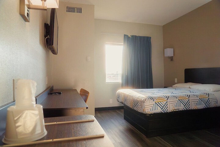 Motel 6 Caseyville IL - Caseyville Il