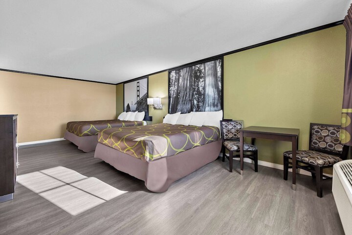 Room 45 of 51