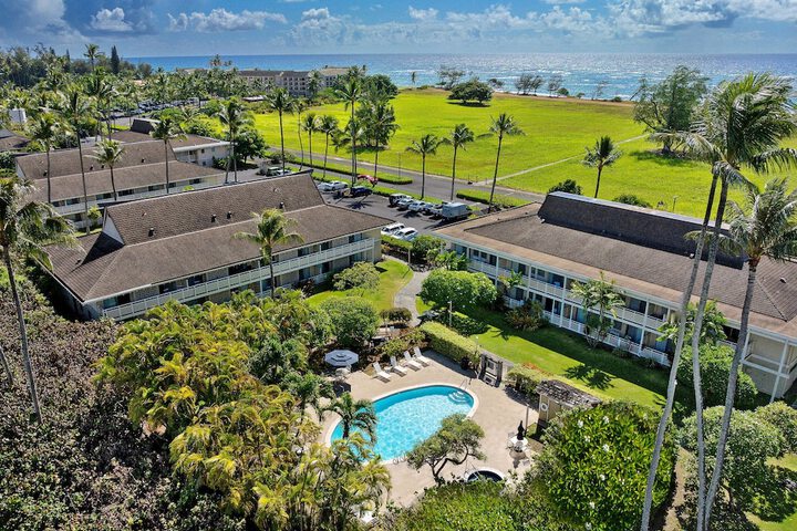Plantation Hale Suites