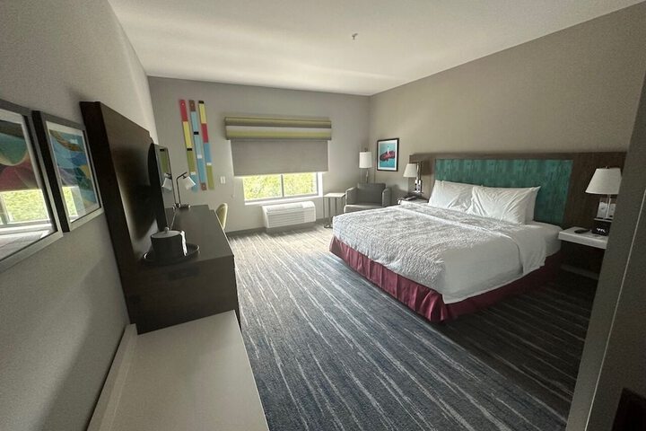 Room 43 of 61
