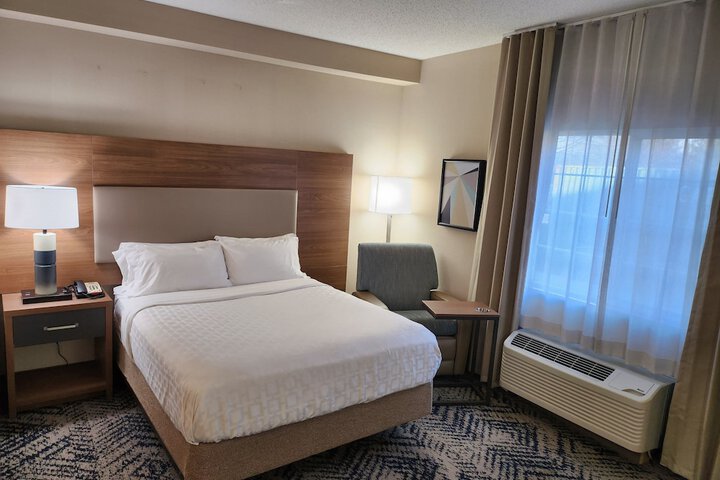 Room 43 of 51