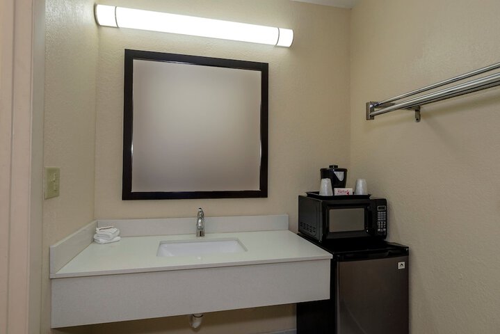 Red Roof Inn Ellenton – Bradenton NE