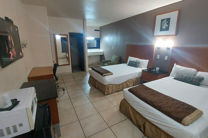 Room 43 of 53