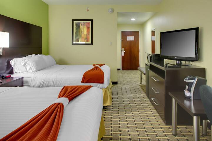 Room 72 of 110