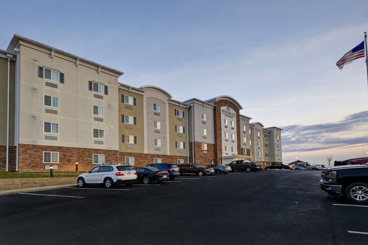 Hotel 5 of 40