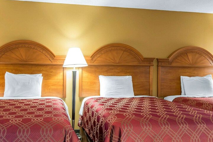 Econo Lodge Dalton West