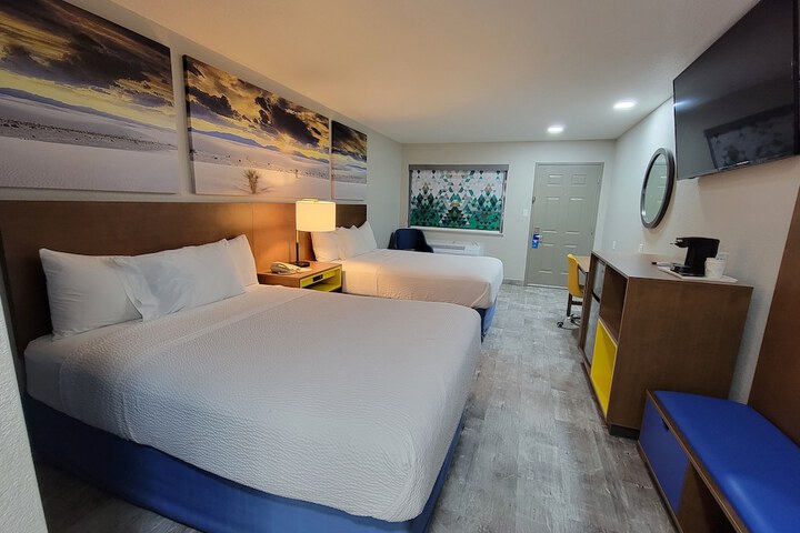 Room 35 of 44