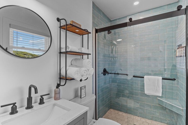 The Beach House Motel & Suites