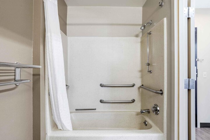 Extended Stay America Suites Cleveland Beachwood Orange Pl S