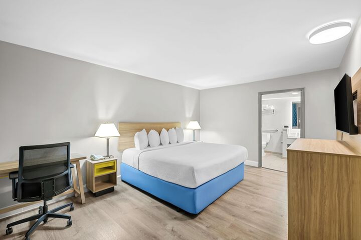 Days Inn by Wyndham Chesapeake
