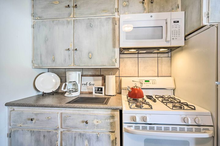 Family Home - Walk to Town & Balsam Lake!