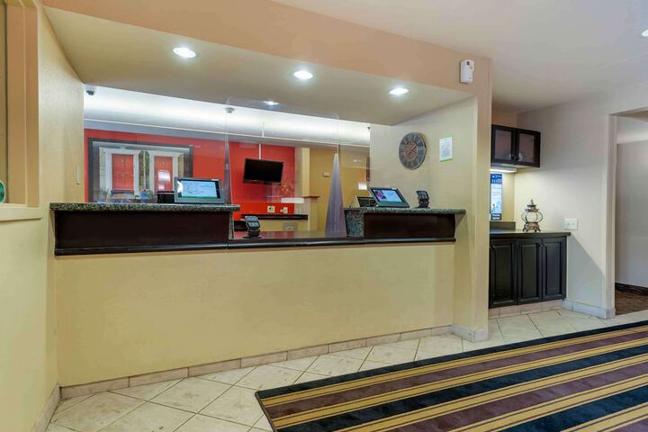 Hotel Interior 9 of 30