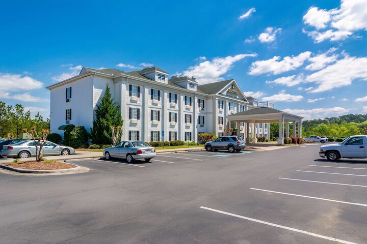 Hotel 2 of 35
