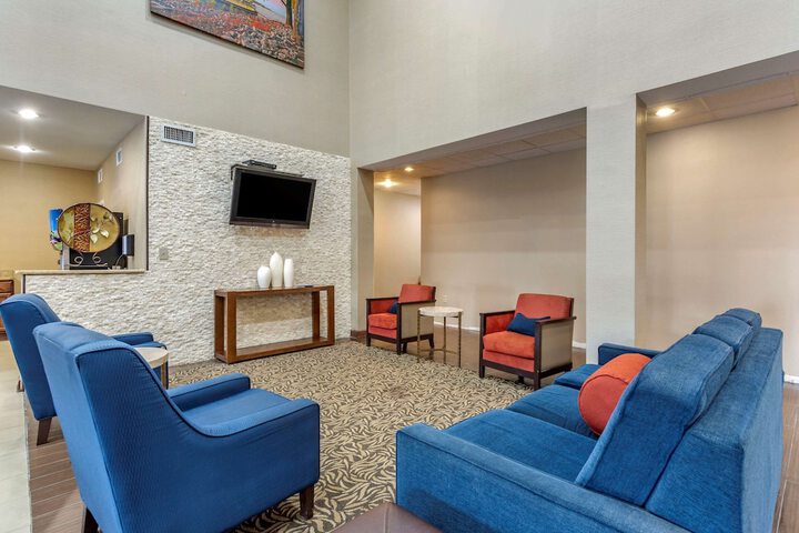 Hotel Interior 7 of 45