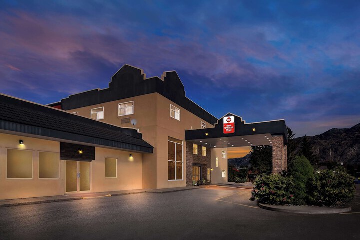 Best Western Plus Osoyoos Hotel & Suites