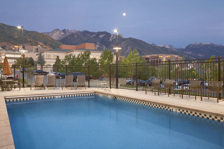Pool 5 of 37