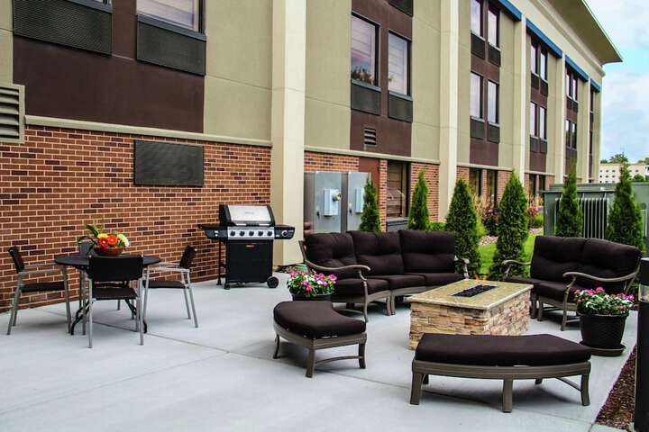 Hampton Inn Joliet - I-80