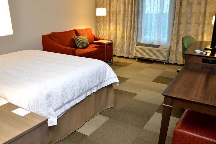 Room 29 of 65